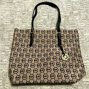 Michael Kors Large Gold handbag/carryall